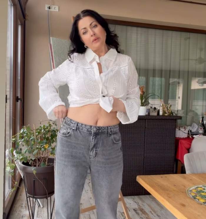 Gabriela Cristea, în blugi