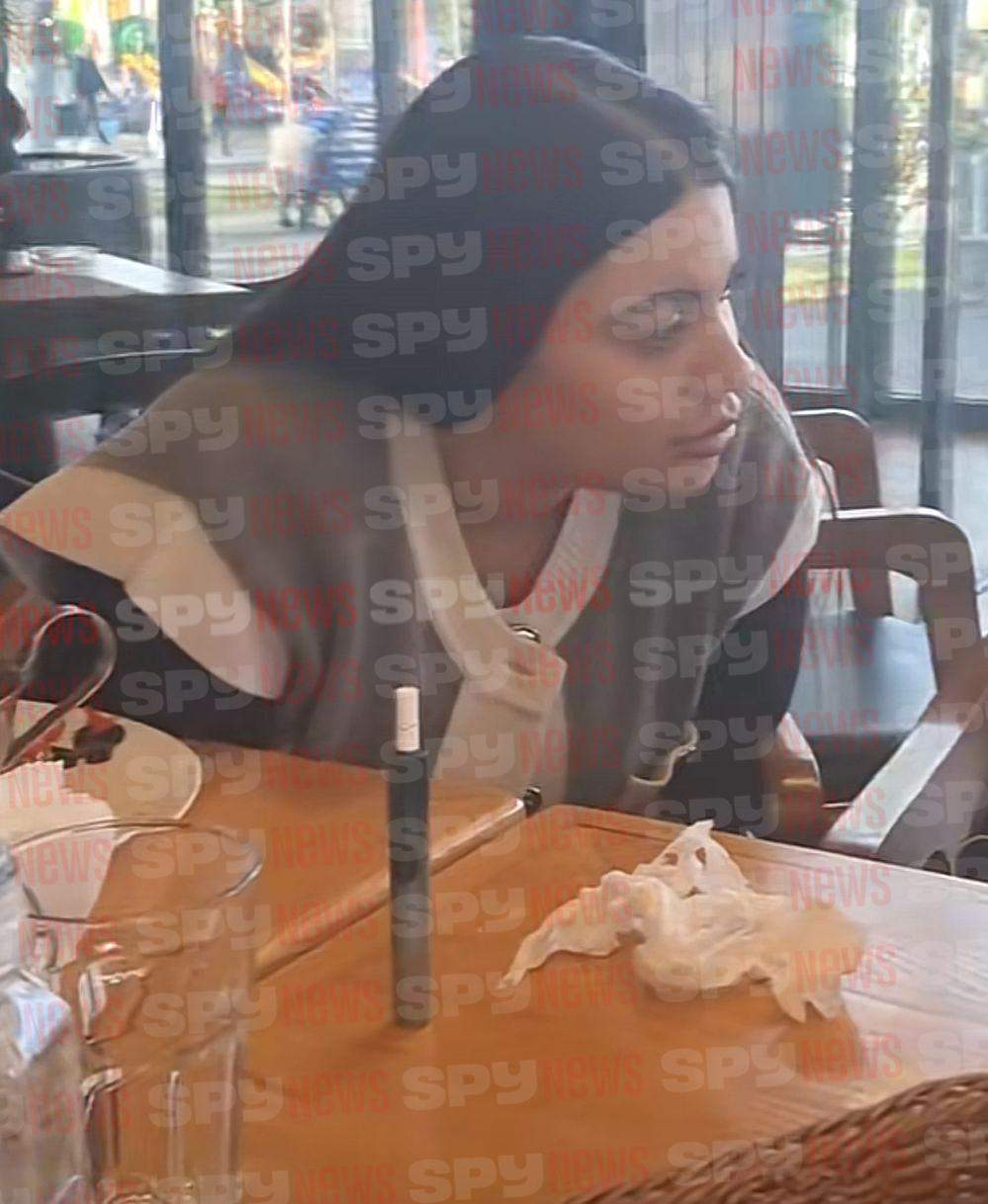 Cele mai noi imagini cu Betty Salam și fiul ei. Cu cine își petrec cei doi timpul. Așa îi păstrează vie amintirea Fănicăi