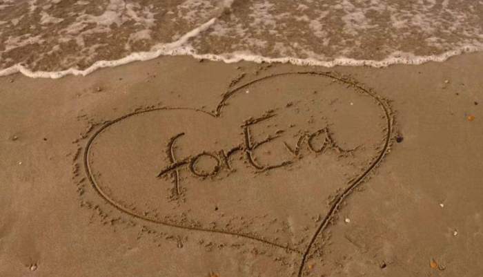 Alexandra Stan reveals baby’s gender and name. The singer will become a mother for the first time