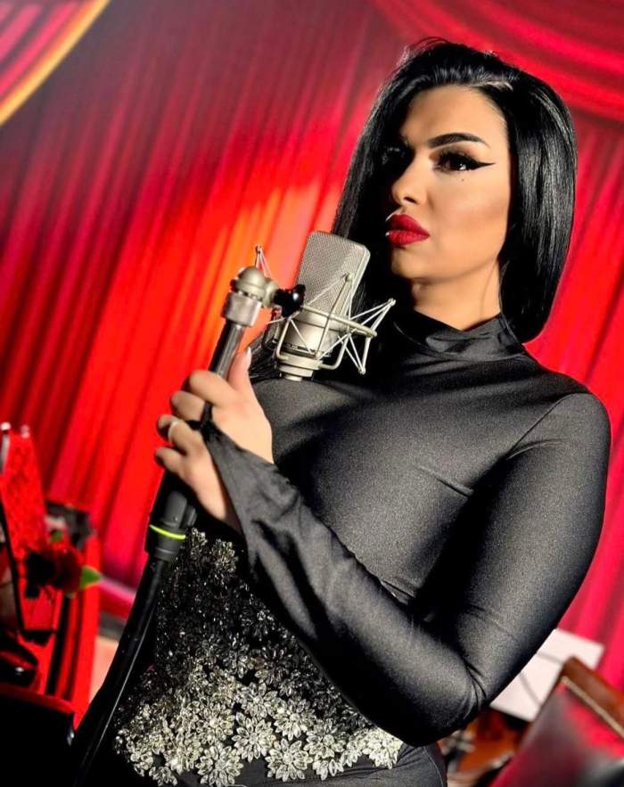 Raluca Drăgoi, la microfon