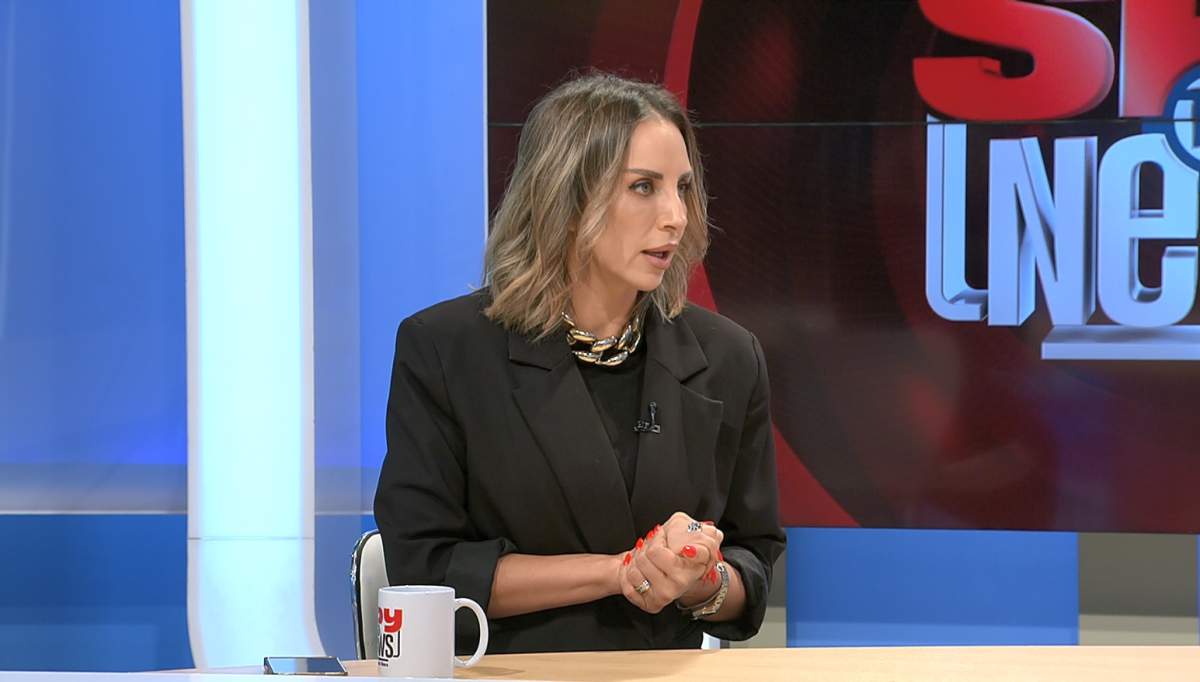 Adina Halas, la Spynews TV