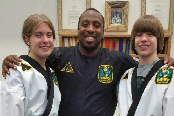 Cine sunt copiii lui Chuck Norris