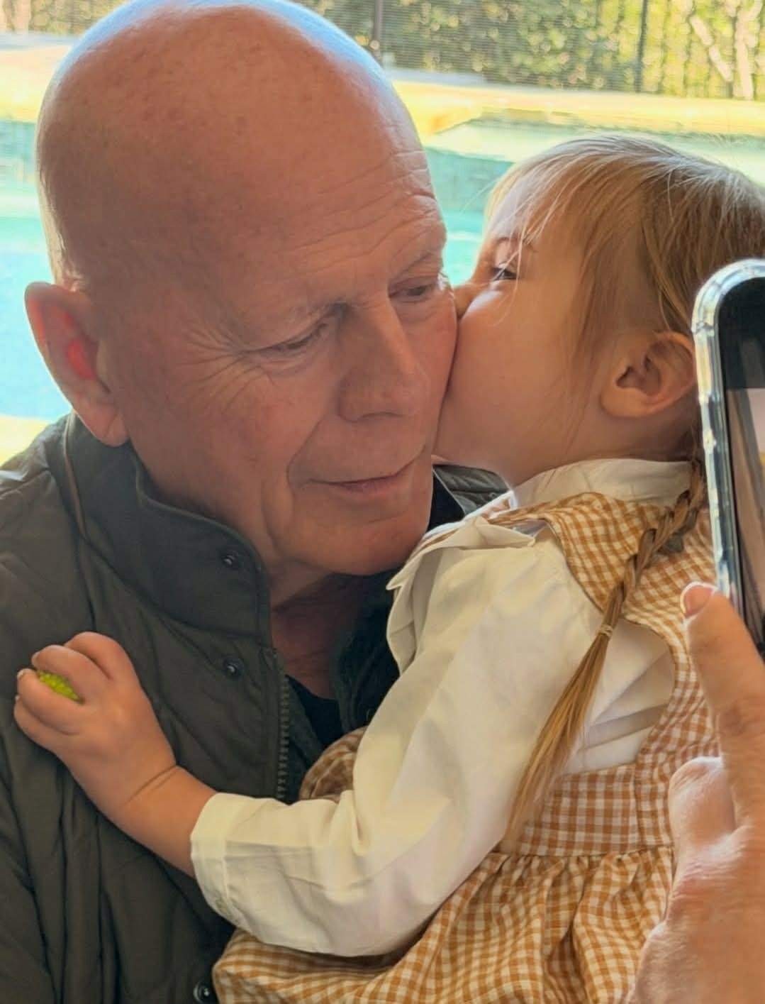 Bruce Willis și nepoata lui