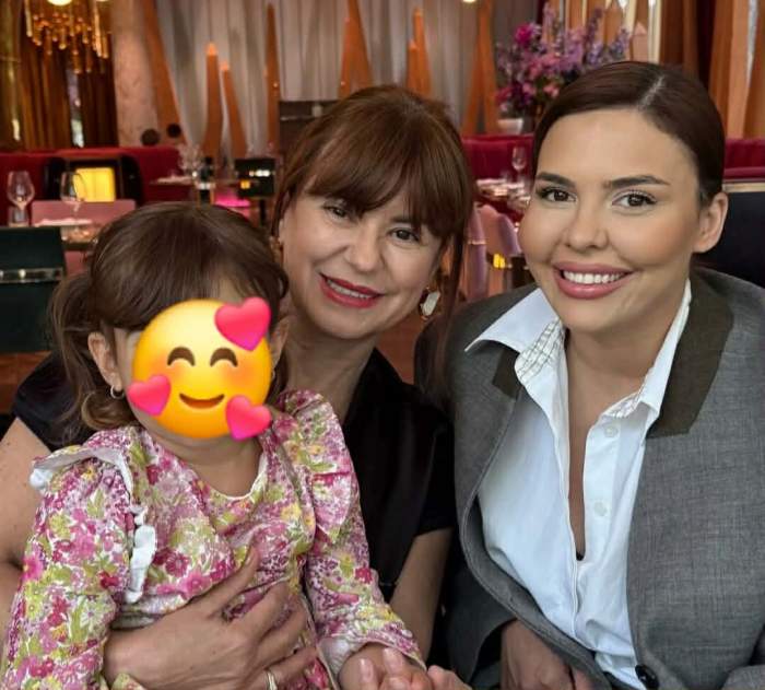 Andreea Popescu, soacra ei și fiica ei