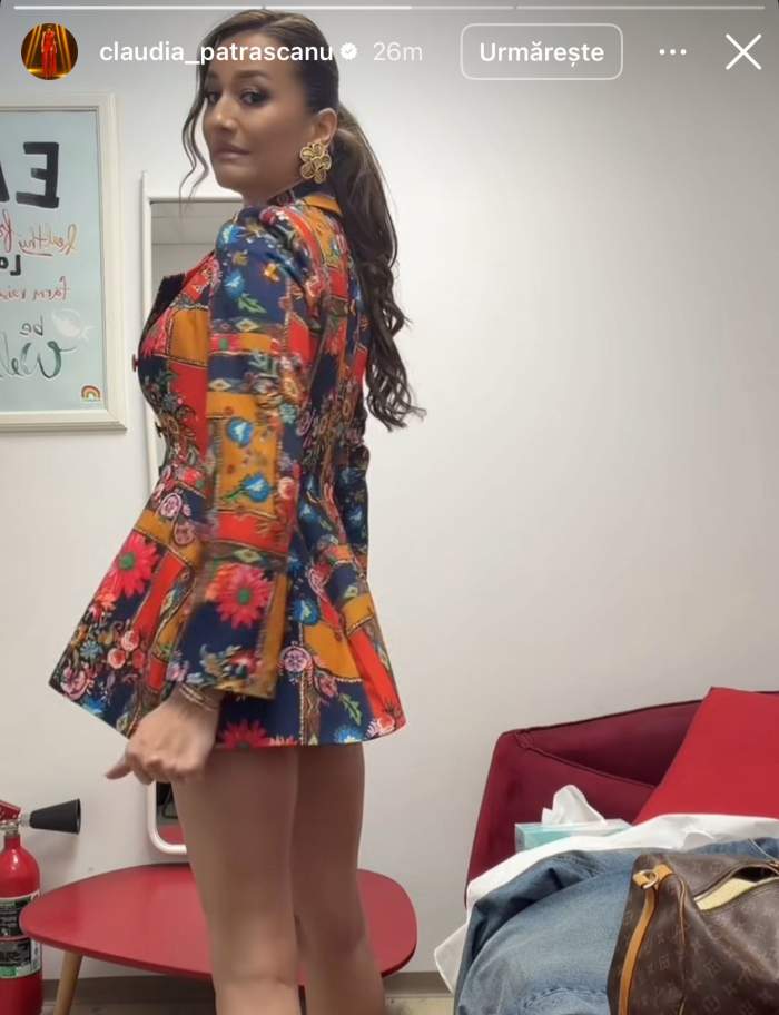 Claudia Pătrășcanu poartă cea mai scurtă rochiță