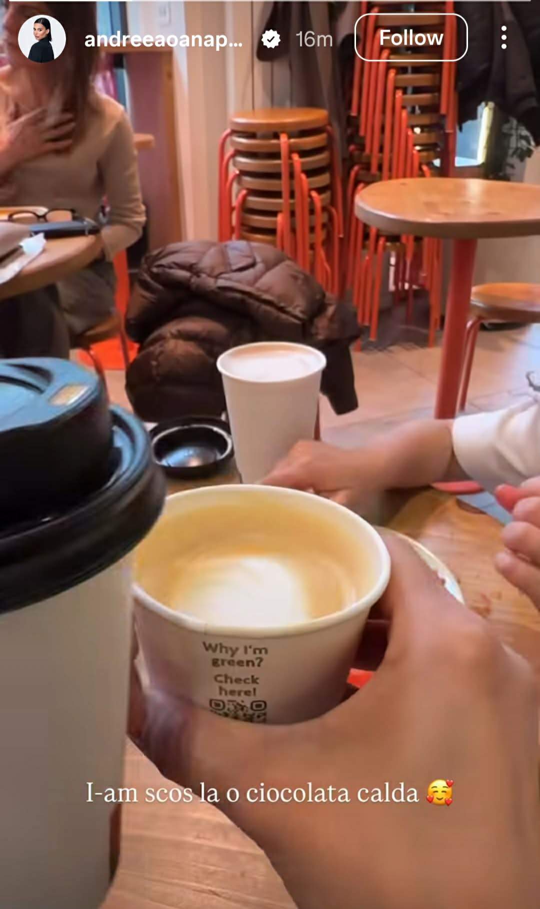 un pahar de cafea