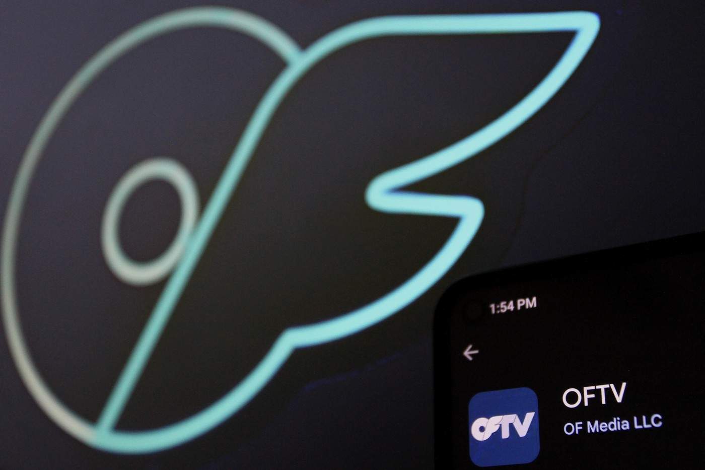 Doliu în lumea bogaților! A murit proprietarul unei cunoscute platforme pentru adulți. Avea 43 de ani