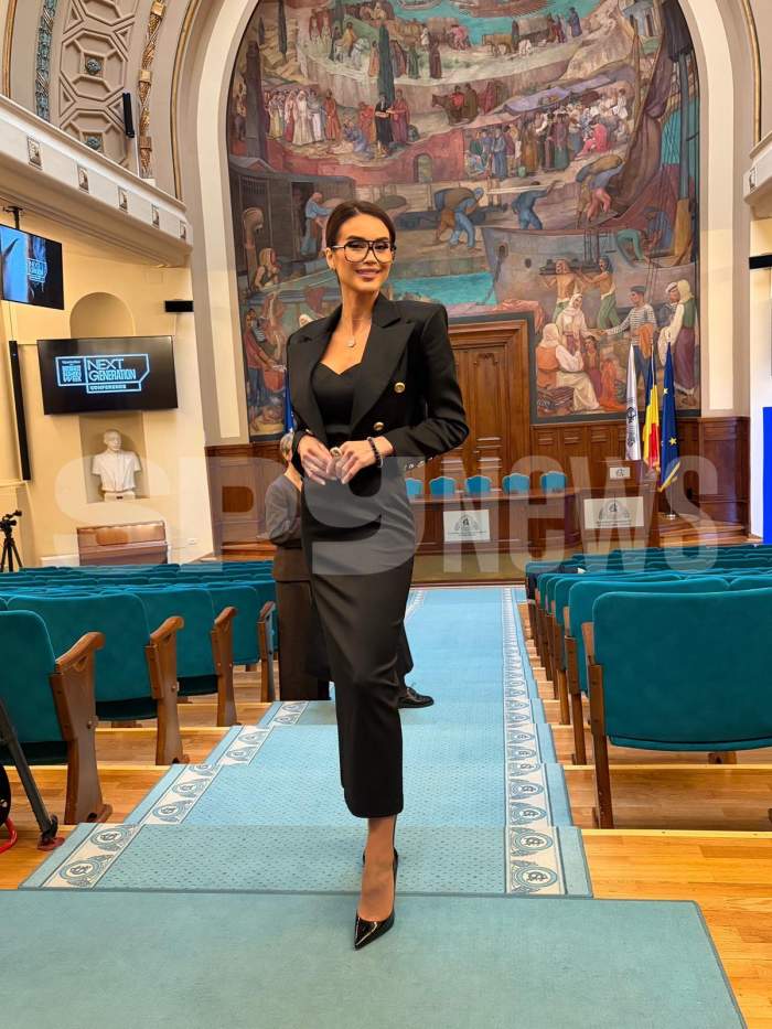 Geanina Ilieș deschide Bucharest Fashion Week! Prezentatoarea Știrilor Antena Stars, prezență impecabilă la evenimentul de clasă