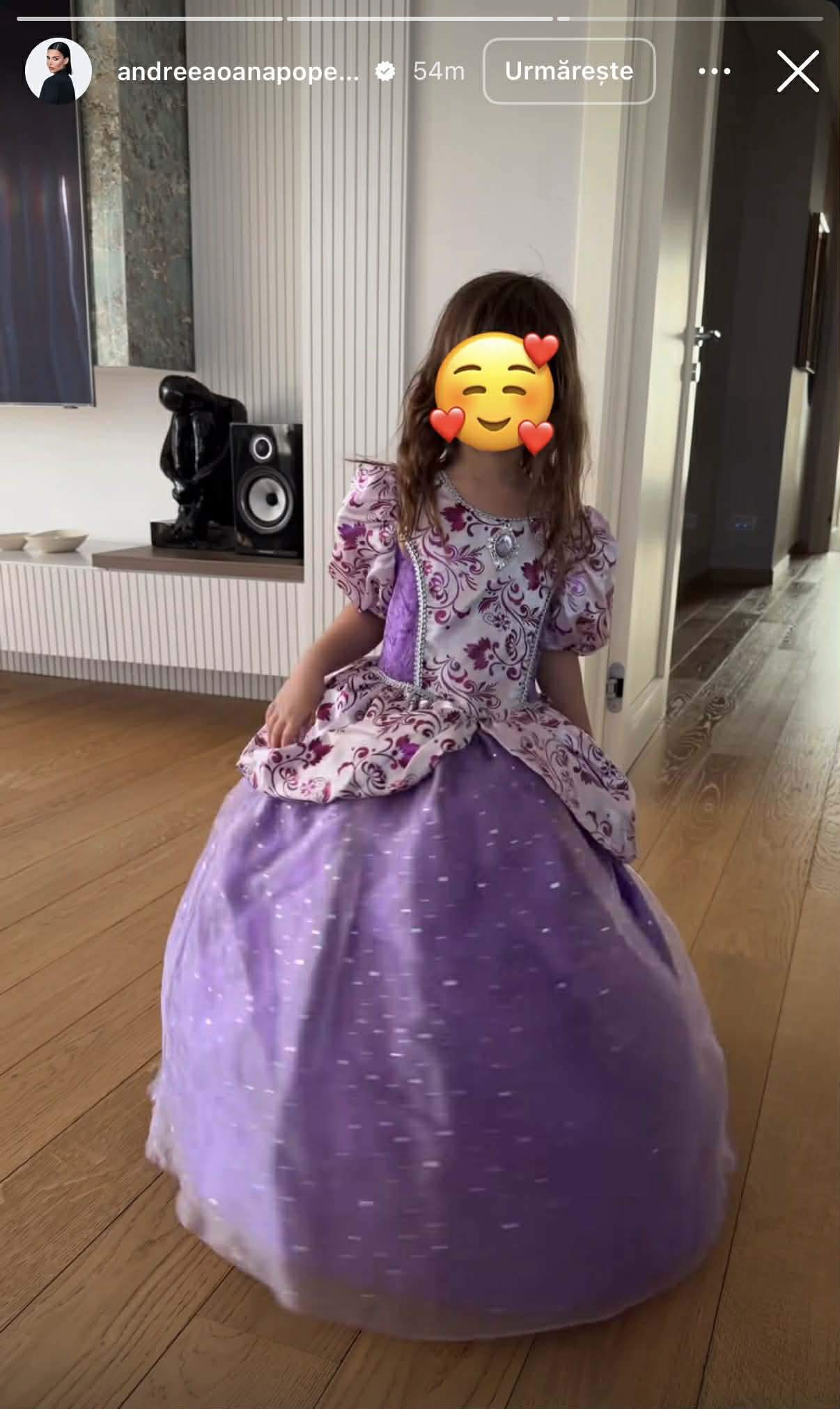 După ce s-a mutat, Andreea Popescu s-a întors în casa unde a locuit cu Rareș Cojoc