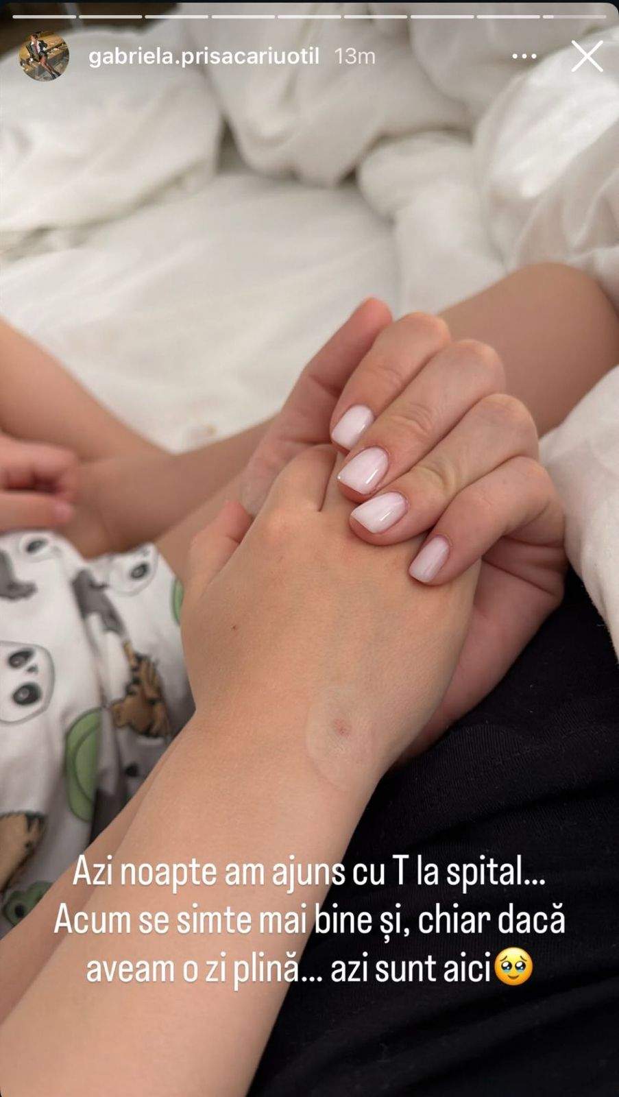 Tiago, fiul lui Dani Oțil, la spital, alături de mama lui