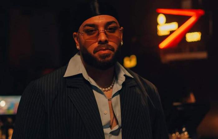 Lazy Ed, poză artistică