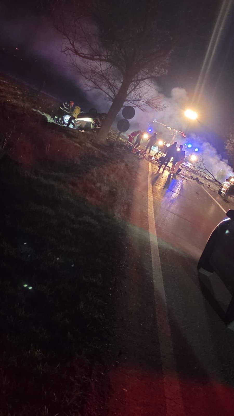 Cine sunt cei patru tineri care au murit în accidentul din Neamț. Un bebeluș de 5 luni e în stare gravă