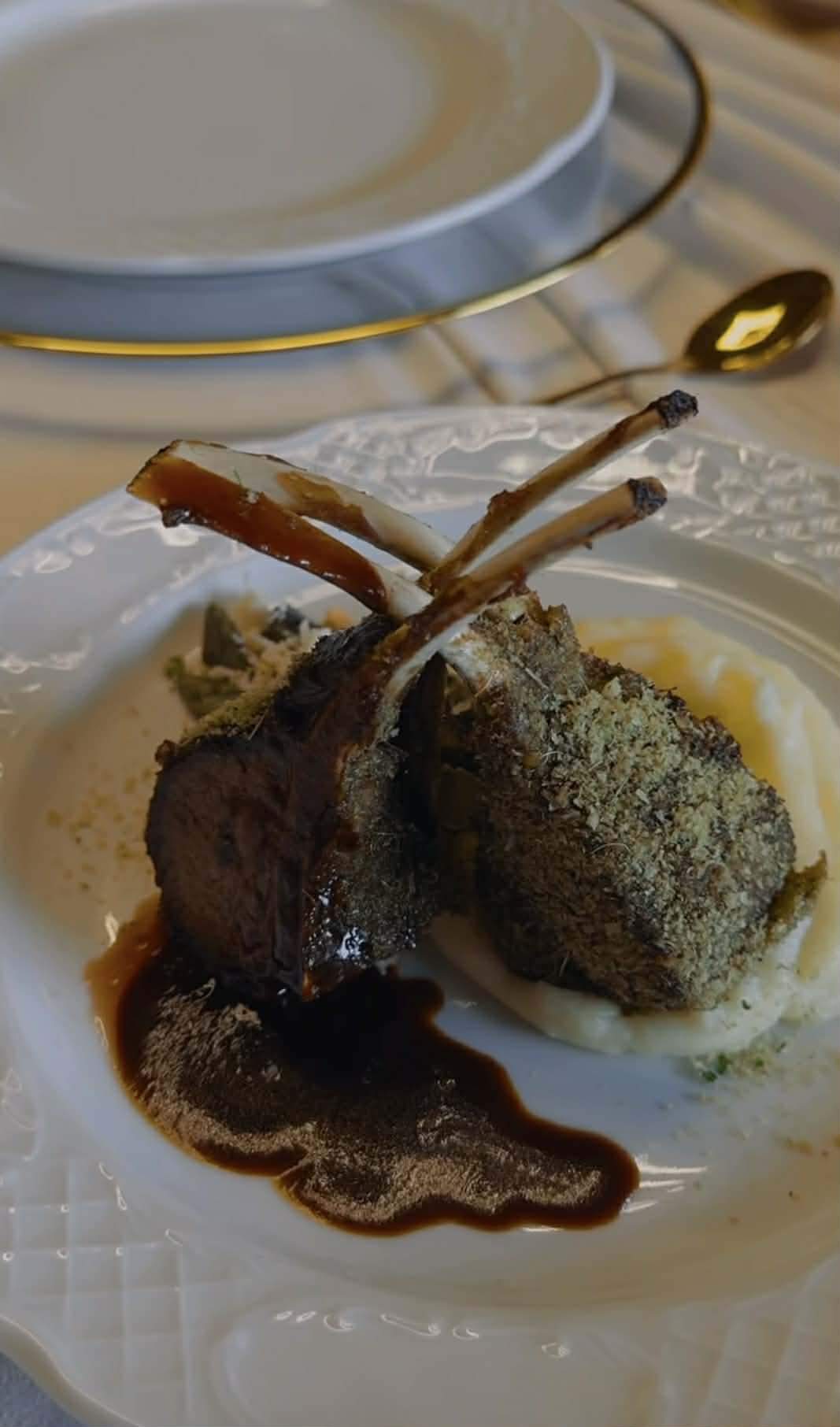 Ce vor mânca invitații la nunta lui Dorian Popa. Cum va arăta meniul de lux