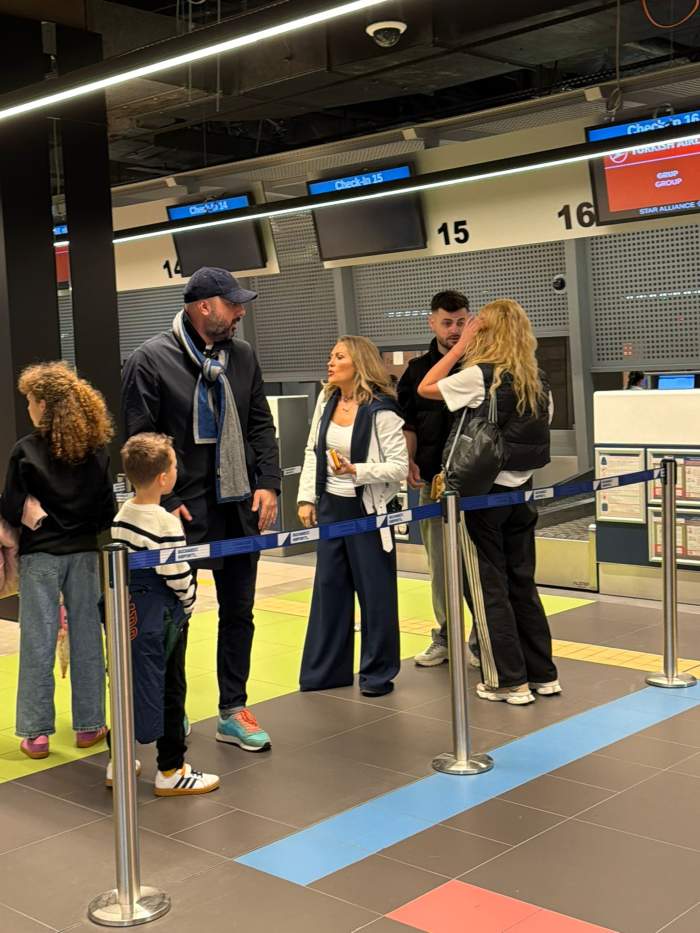 Concurenții de la Asia Express pleacă acum în aventura vieții lor. Imagini în timp real de la aeroport