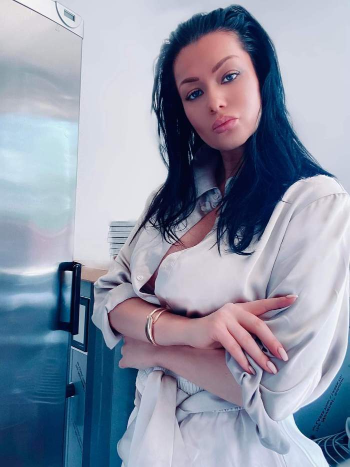 Simona Sensual, în trecut