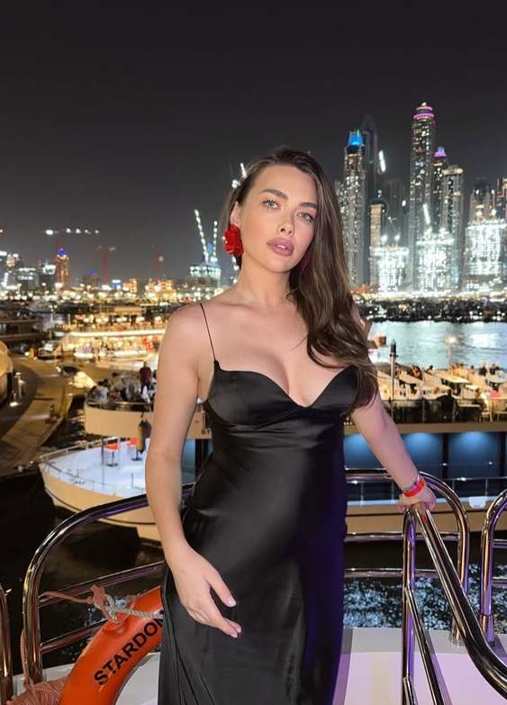 iustina loghin in dubai