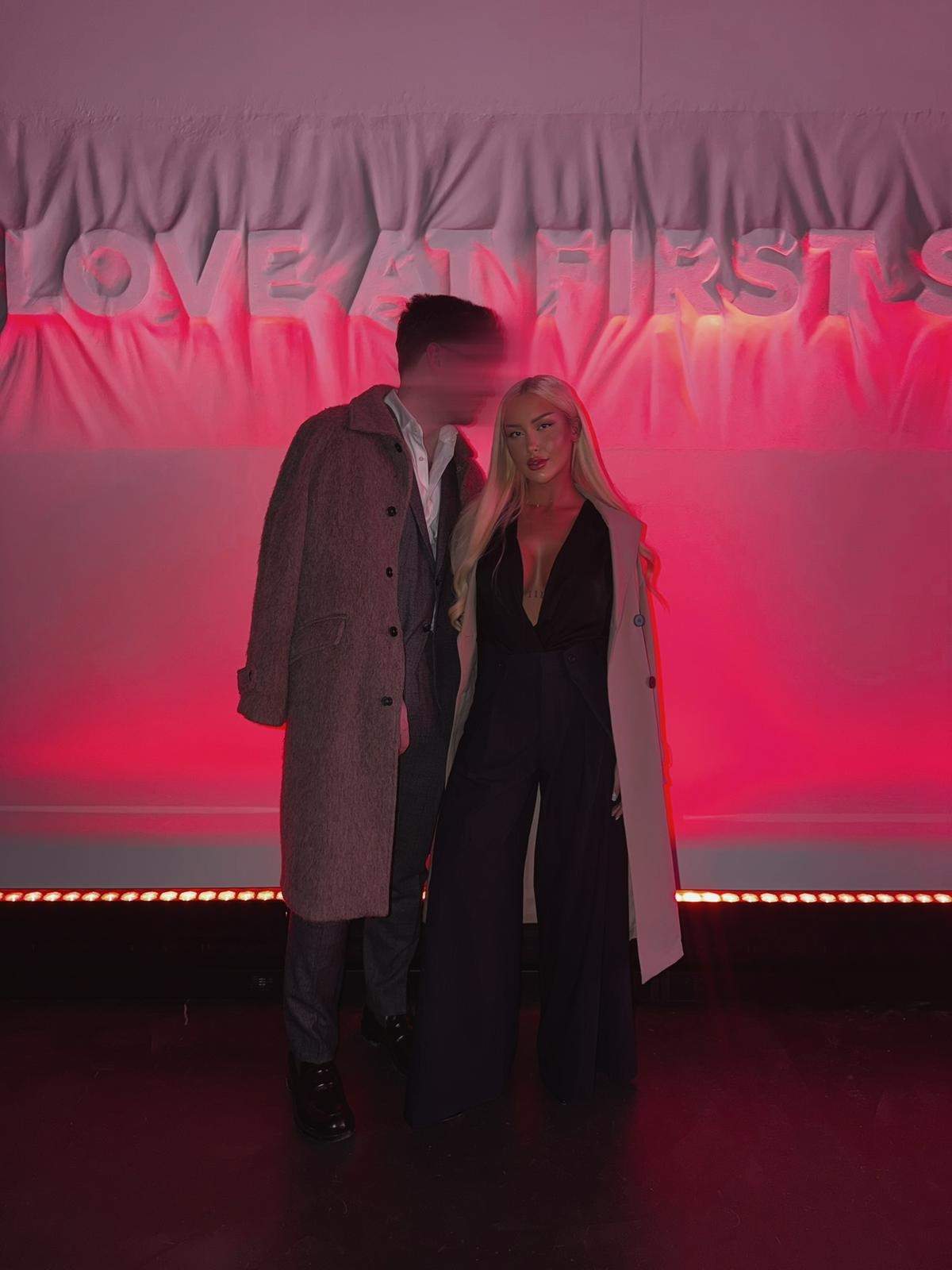 delia salchievici si iubitul la un eveniment