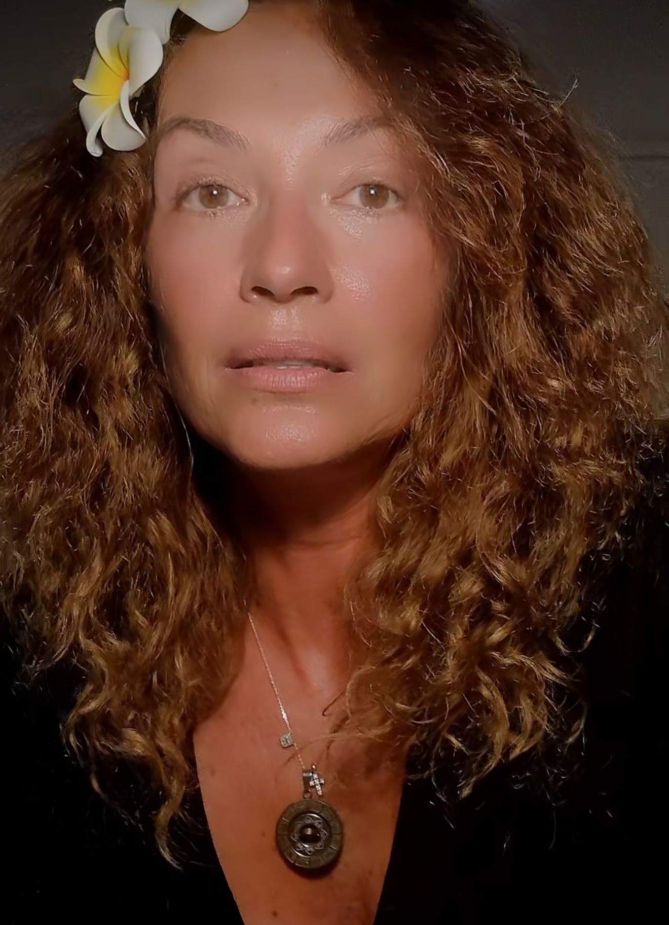 Anca Țurcașiu povestește despre cine o ajută să revină în România