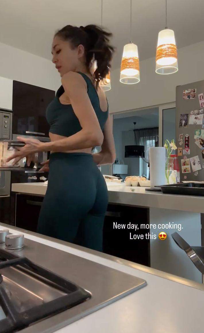 Ruxandra Luca, apariție incendiară în bucătărie! Rețeta de budincă