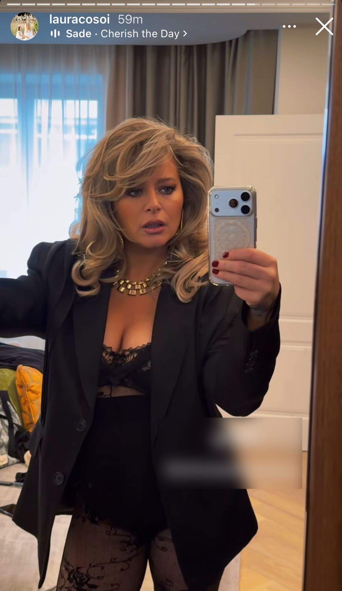 Laura Cosoi, fotografie sexy