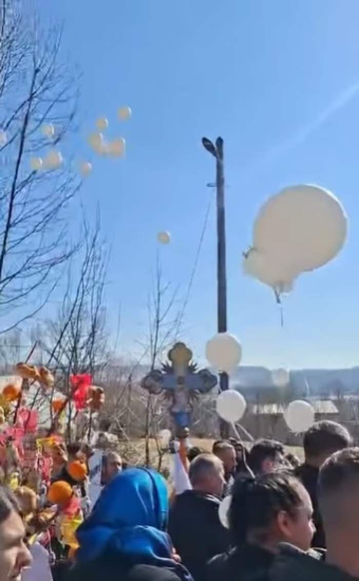 andreea anita inmormantare