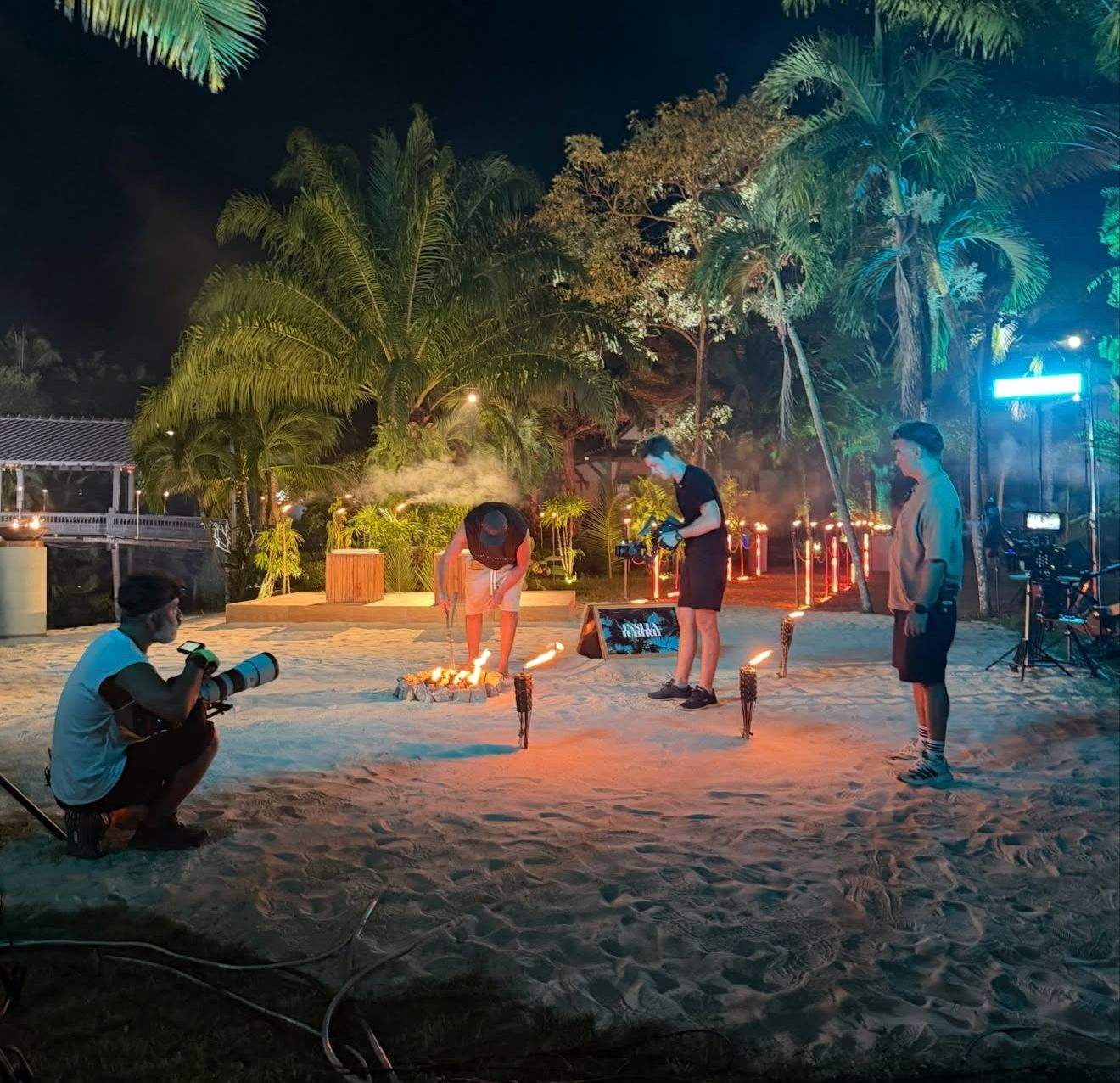 Ultimul bonfire de la Insula Iubirii