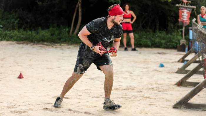 Aris Eram, la Survivor