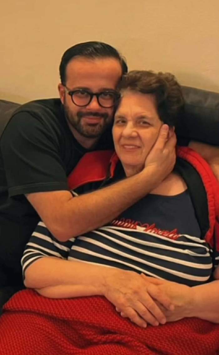 Mihai Gâdea și mama lui