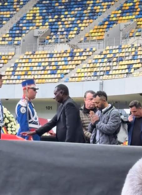 Mircea Lucescu, ultimul drum! Legendele nu mor… Imagini în timp real de la ceremonia de înmormântare