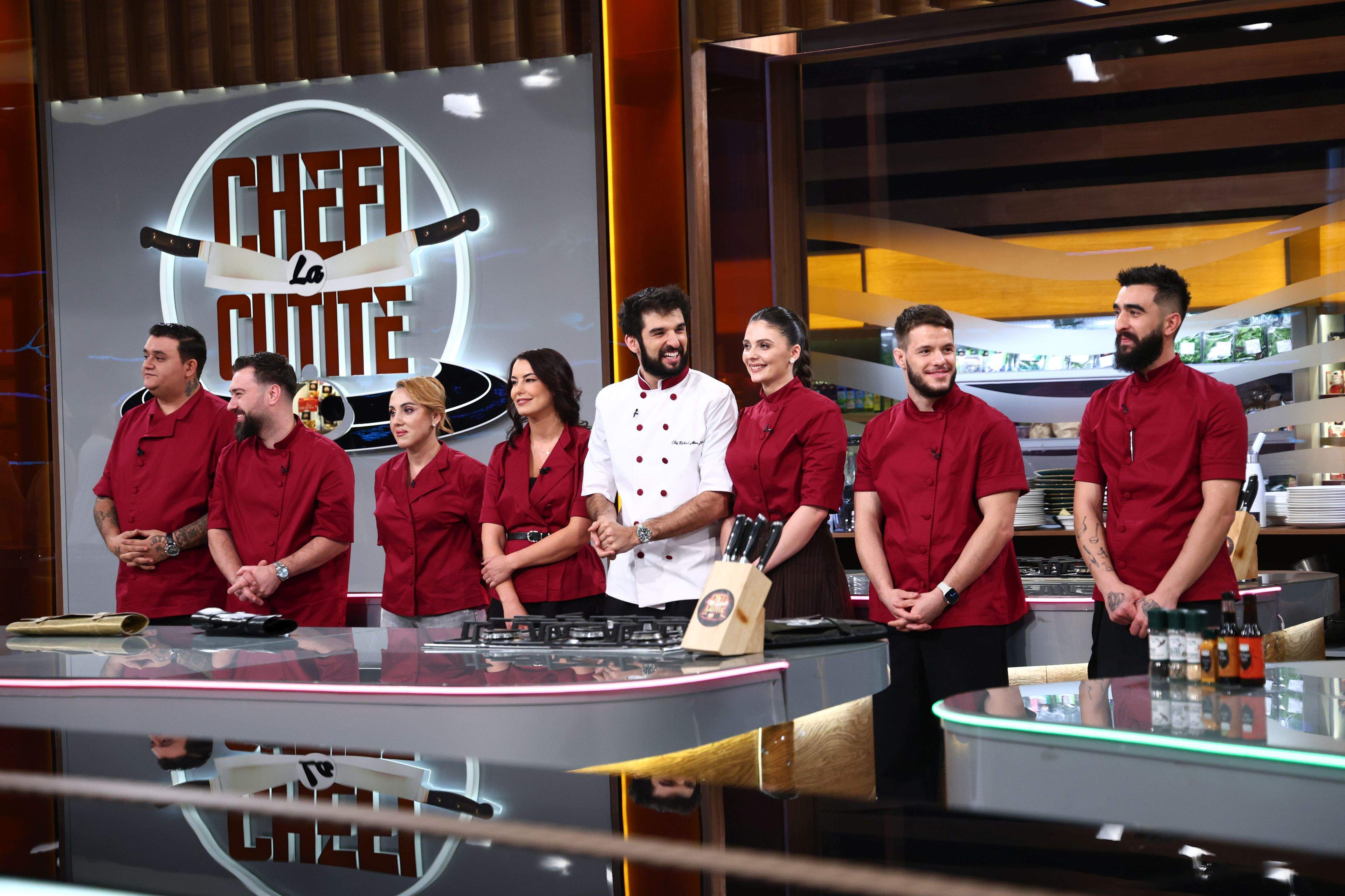 Prima confruntare a echipelor, prima alarmă a amuletei, primii fiori ai probei eliminatorii și un super-avantaj în premieră! Diseară încep battle-urile Chefi la cuțite