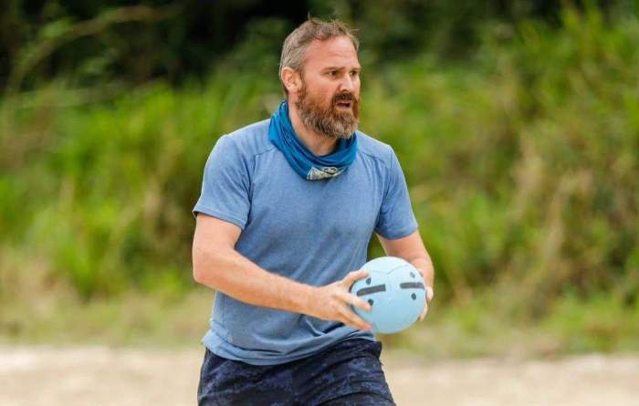 Nicu Grigore ajunge pe masa de operație. Fostul concurent de la Survivor a plecat la Viena pentru intervenție