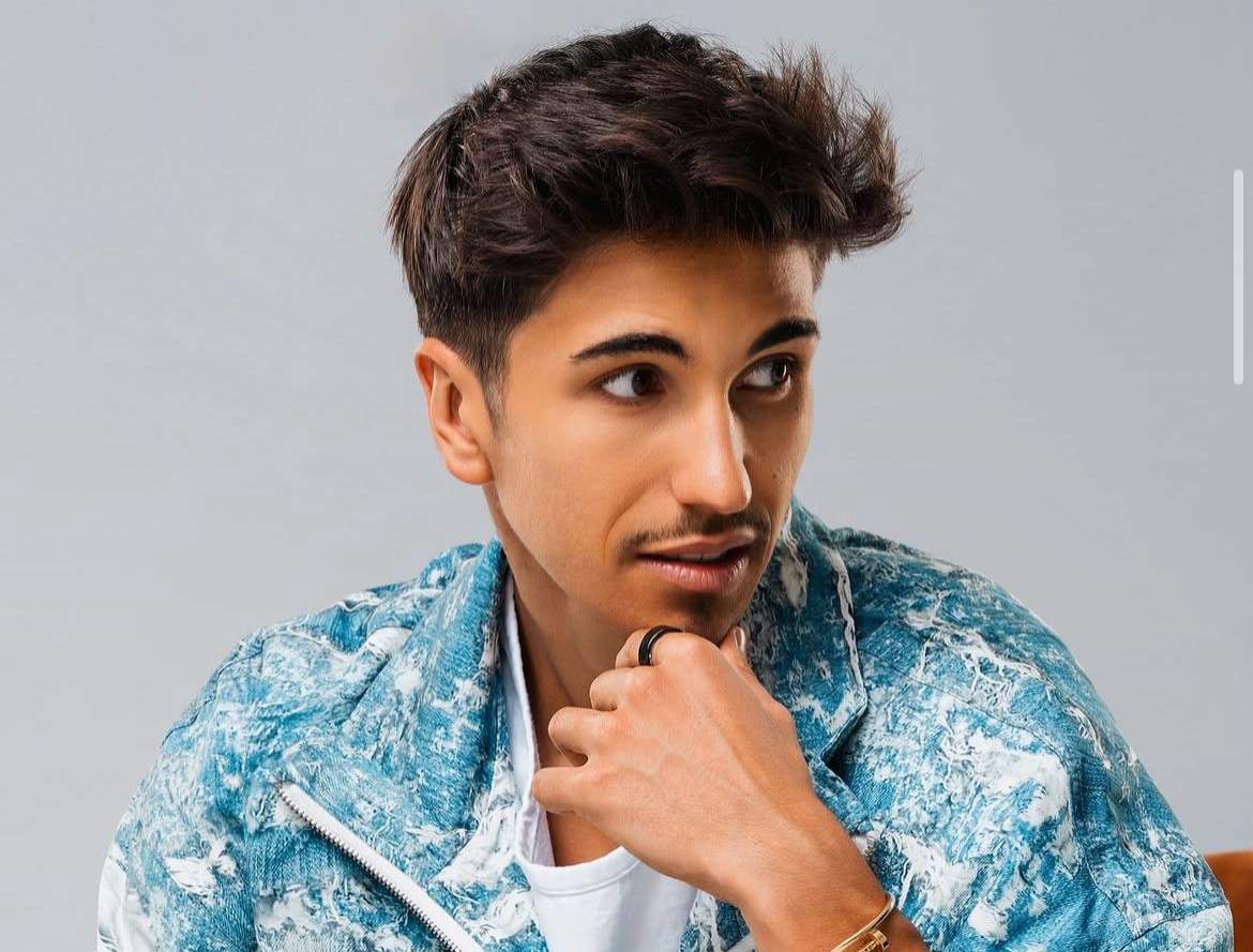 Sebastian Dobrincu, poză artistică