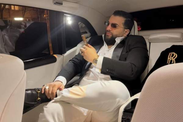 Tzancă Uraganu, în mașină