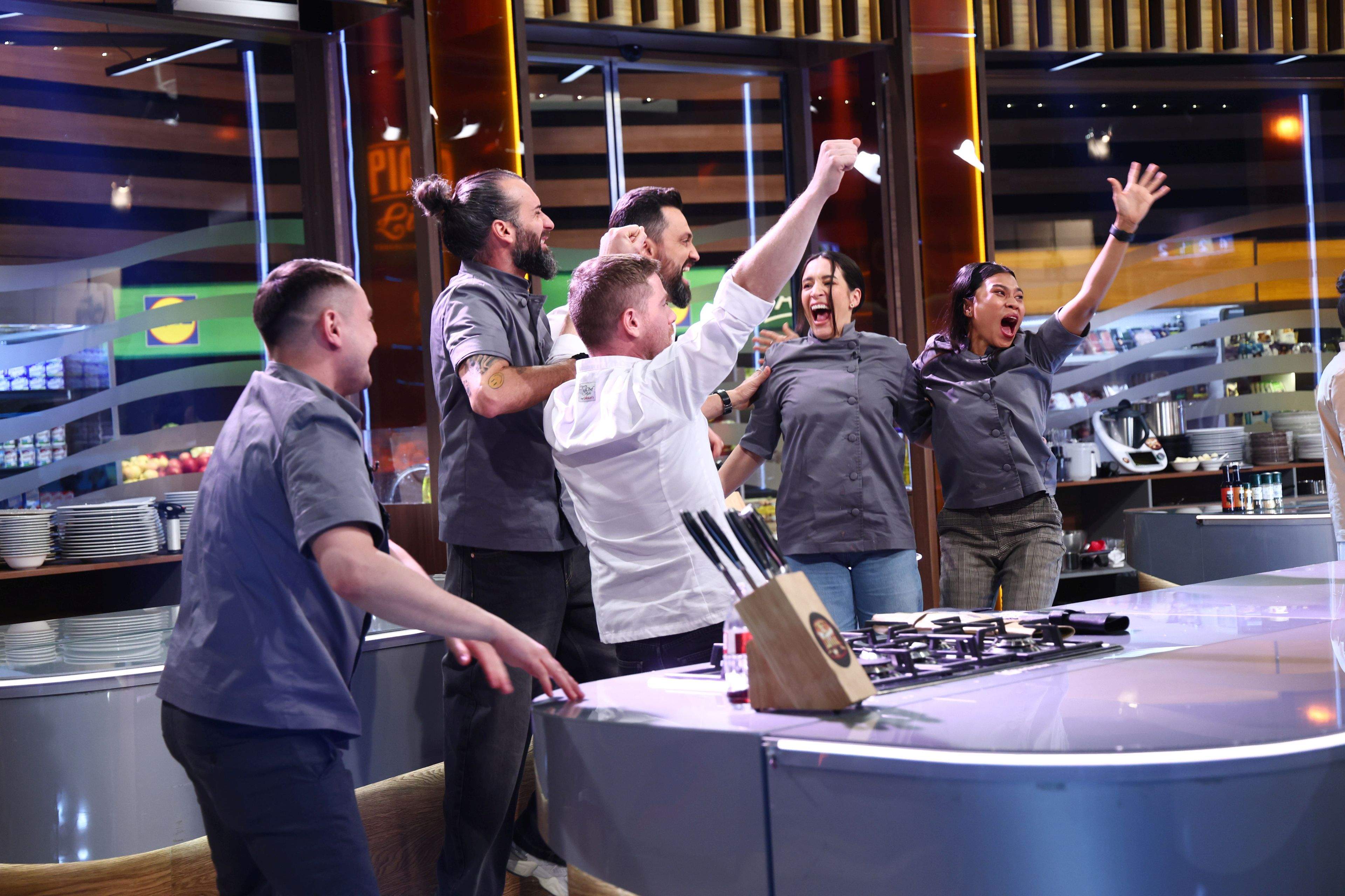 Chefi la cuțite, lider de audiență. Echipa lui Chef Orlando, victorioasă în primul battle. Diseară: concurenții Asia Express vin la jurizare, iar individuala aduce panică-n bucătărie