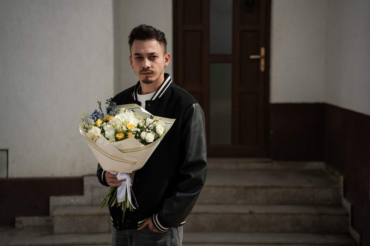 Juno lansează Destine cu parfum de lavandă, piesa care poartă numele spin-off-ului serialului original de la Antena 1, care are premiera astăzi, de la 20.30