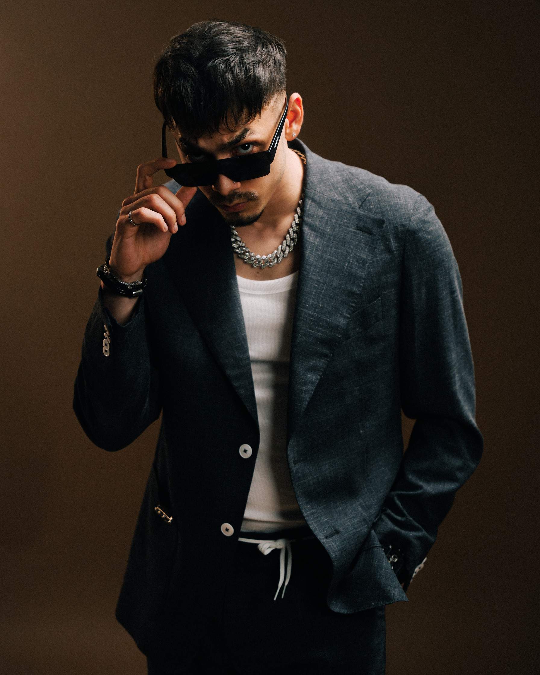 Juno lansează Destine cu parfum de lavandă, piesa care poartă numele spin-off-ului serialului original de la Antena 1, care are premiera astăzi, de la 20.30