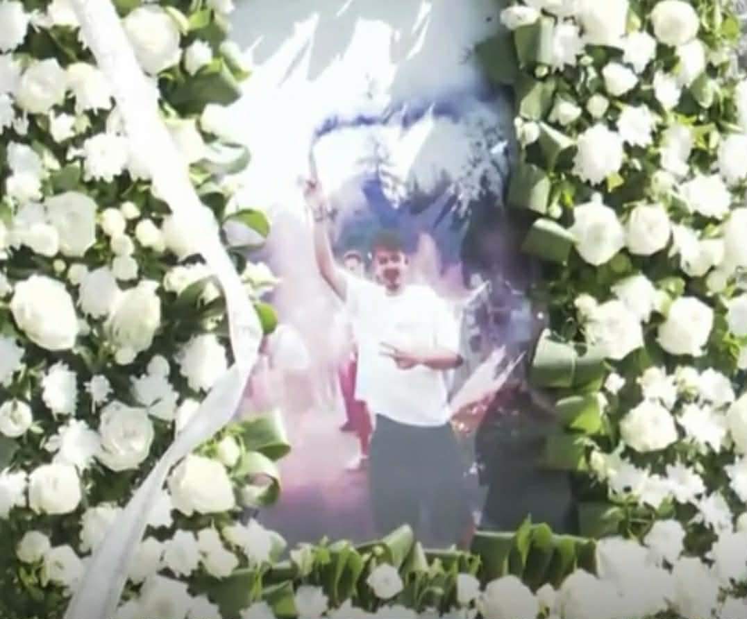 Imaginile durerii! David, tânărul de 20 de ani care a murit în accidentul din Snagov, de Paște, este înmormântat astăzi