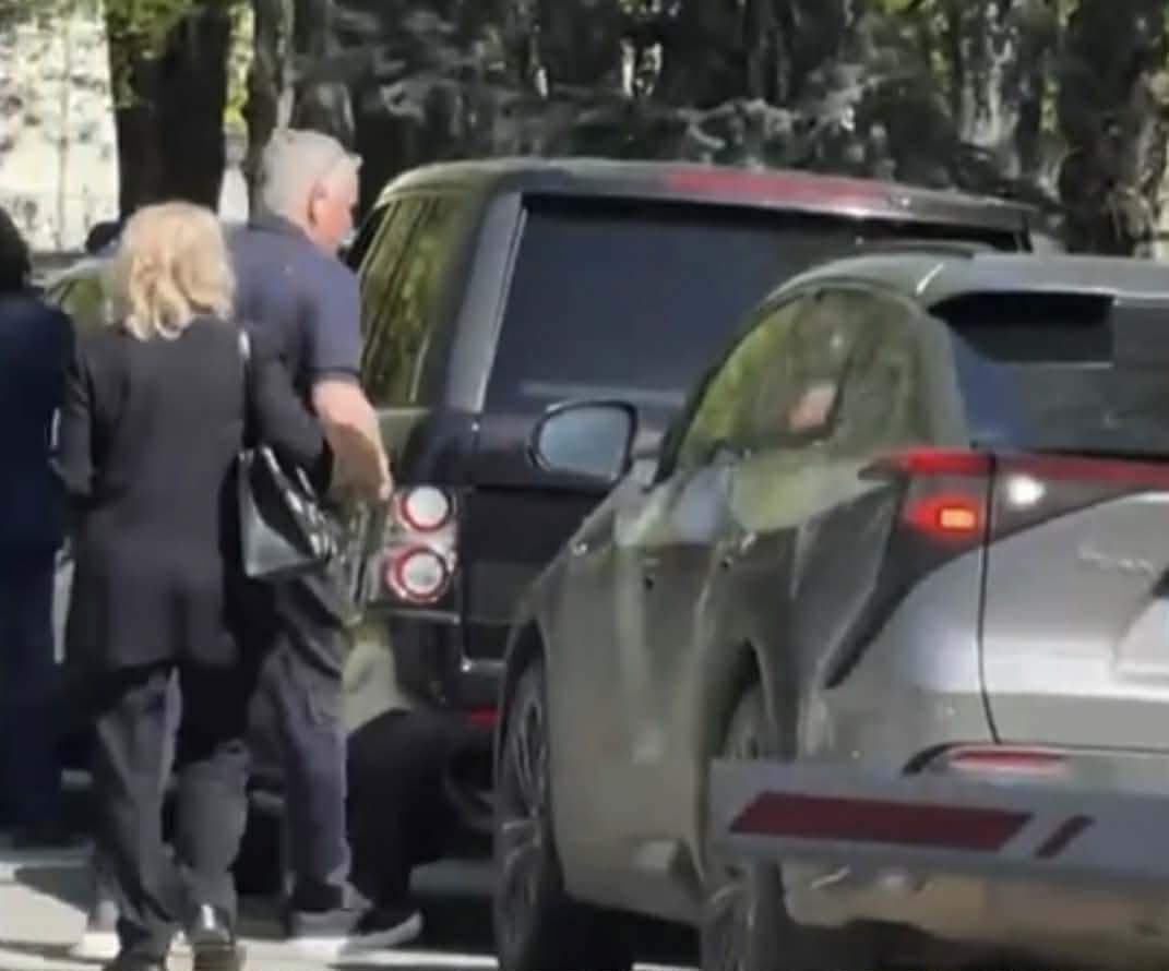 Familia lui Mircea Lucescu, parastas de 9 zile pentru regretatul antrenor la Cimitirul Bellu