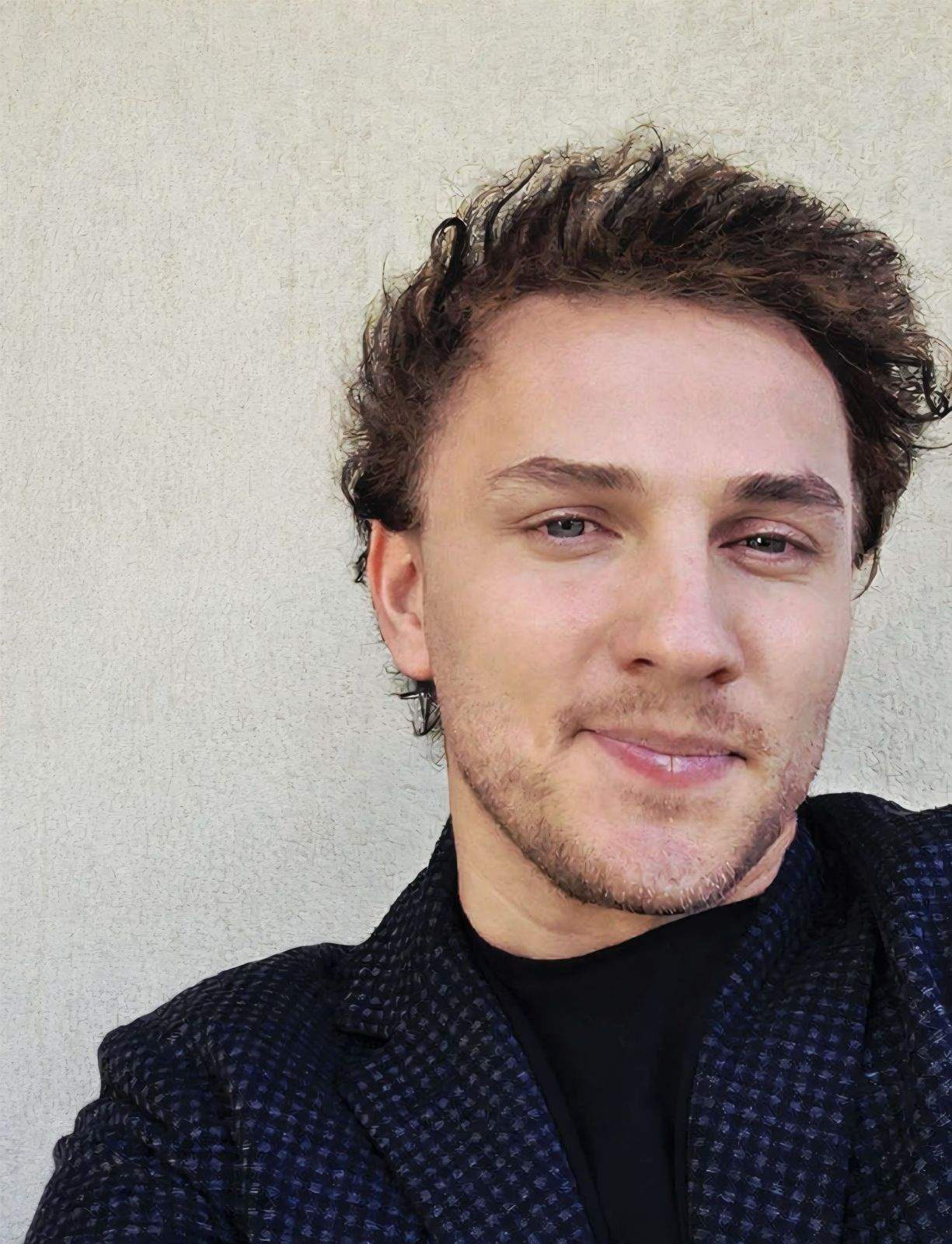 Mihai Trăistariu, înainte de a se tunde