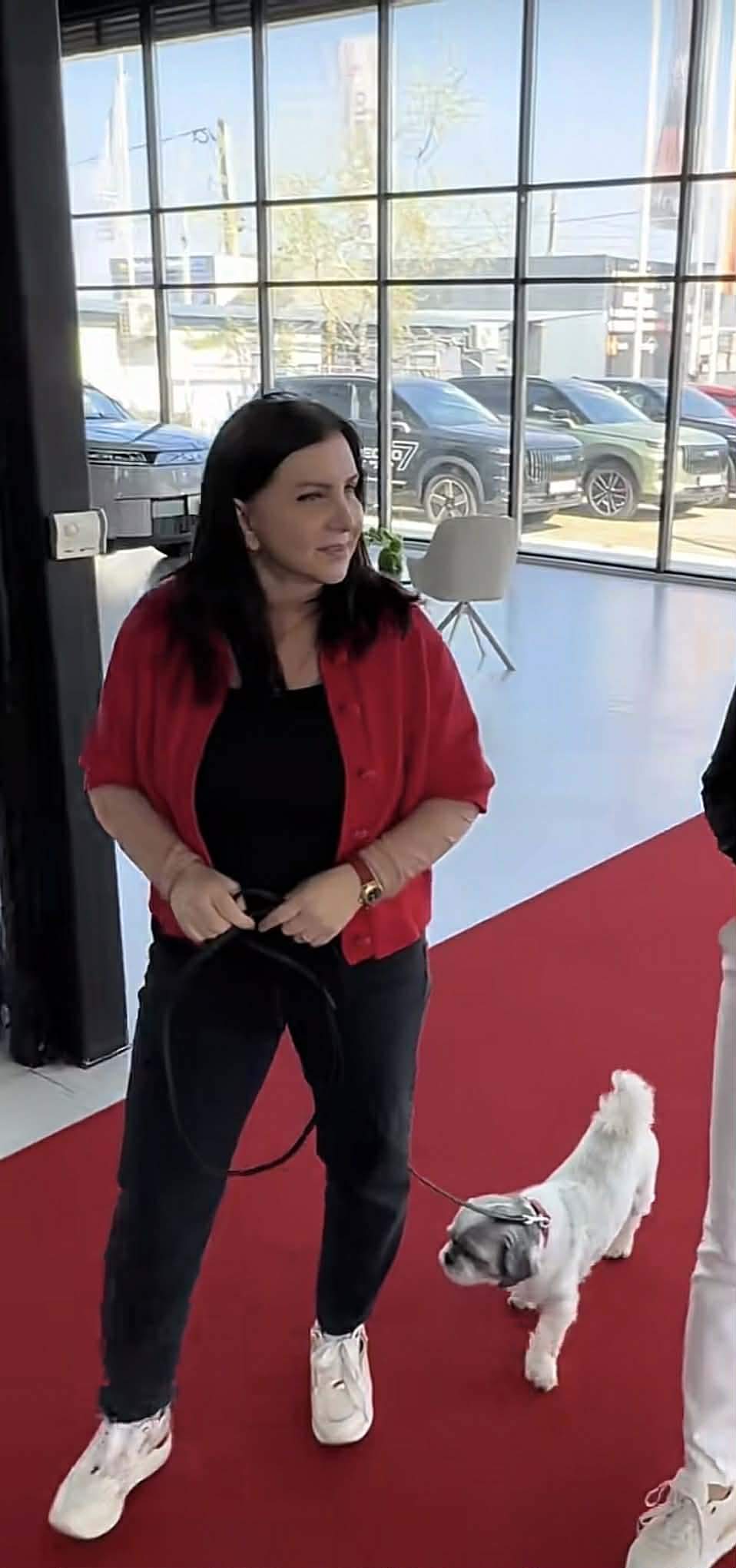 Carmen Șerban le dă peste nas bârfitorilor! Ce achiziție de peste 50.000 de euro a făcut