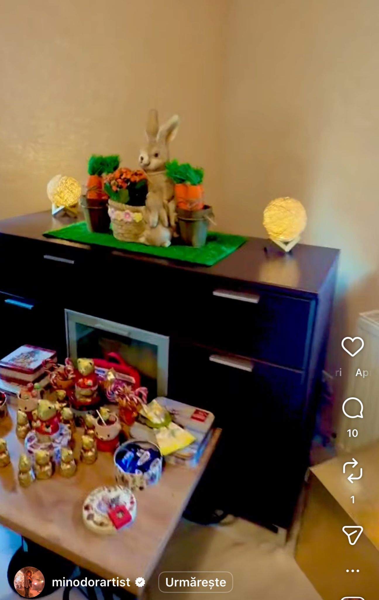 O parte din decorul din casa Minodorei