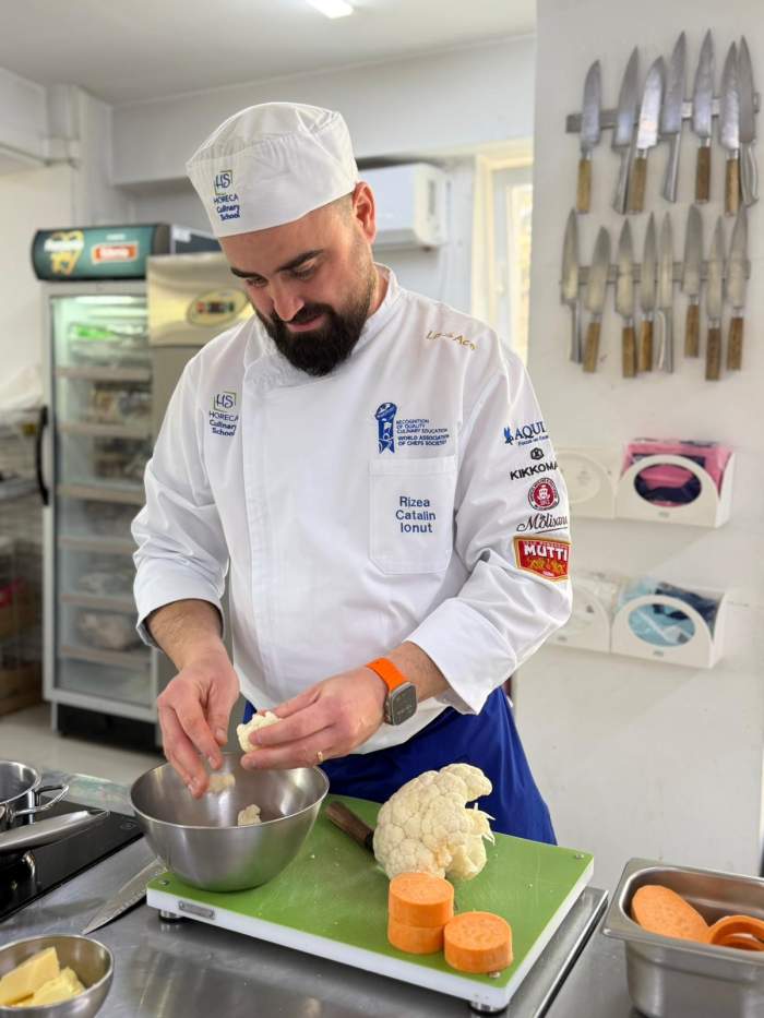 Super Neatza se mândreşte cu un super bucătar: Cătălin Rizea a absolvit pe locul 1 cursurile celei mai renumite şcoli de gătit din sud-estul Europei