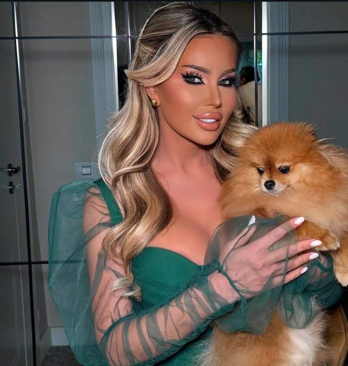 Roxana Vașniuc și cățelul ei