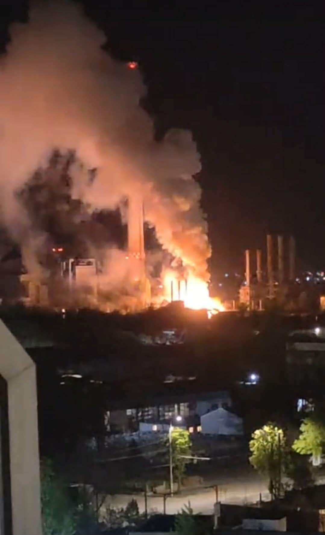 Imaginile groazei! Cum a arătat explozia de la CET Vest surprinsă de bucureșteni