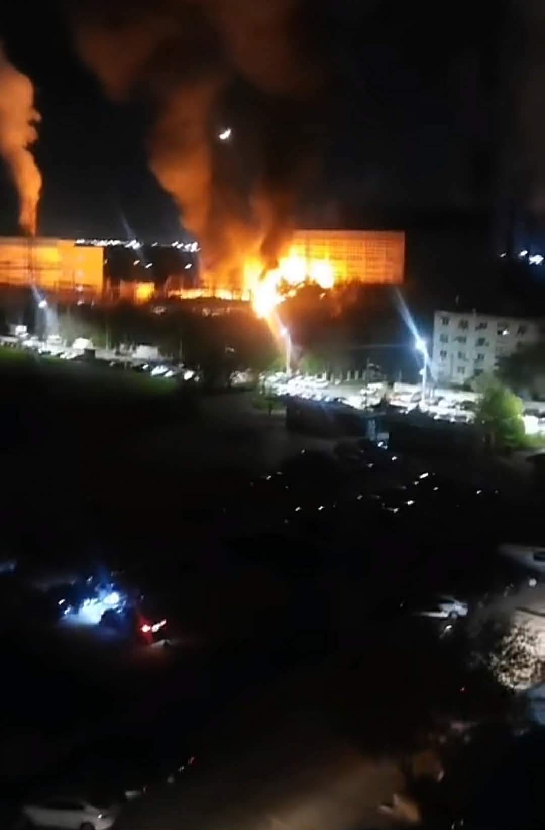 Imaginile groazei! Cum a arătat explozia de la CET Vest surprinsă de bucureșteni