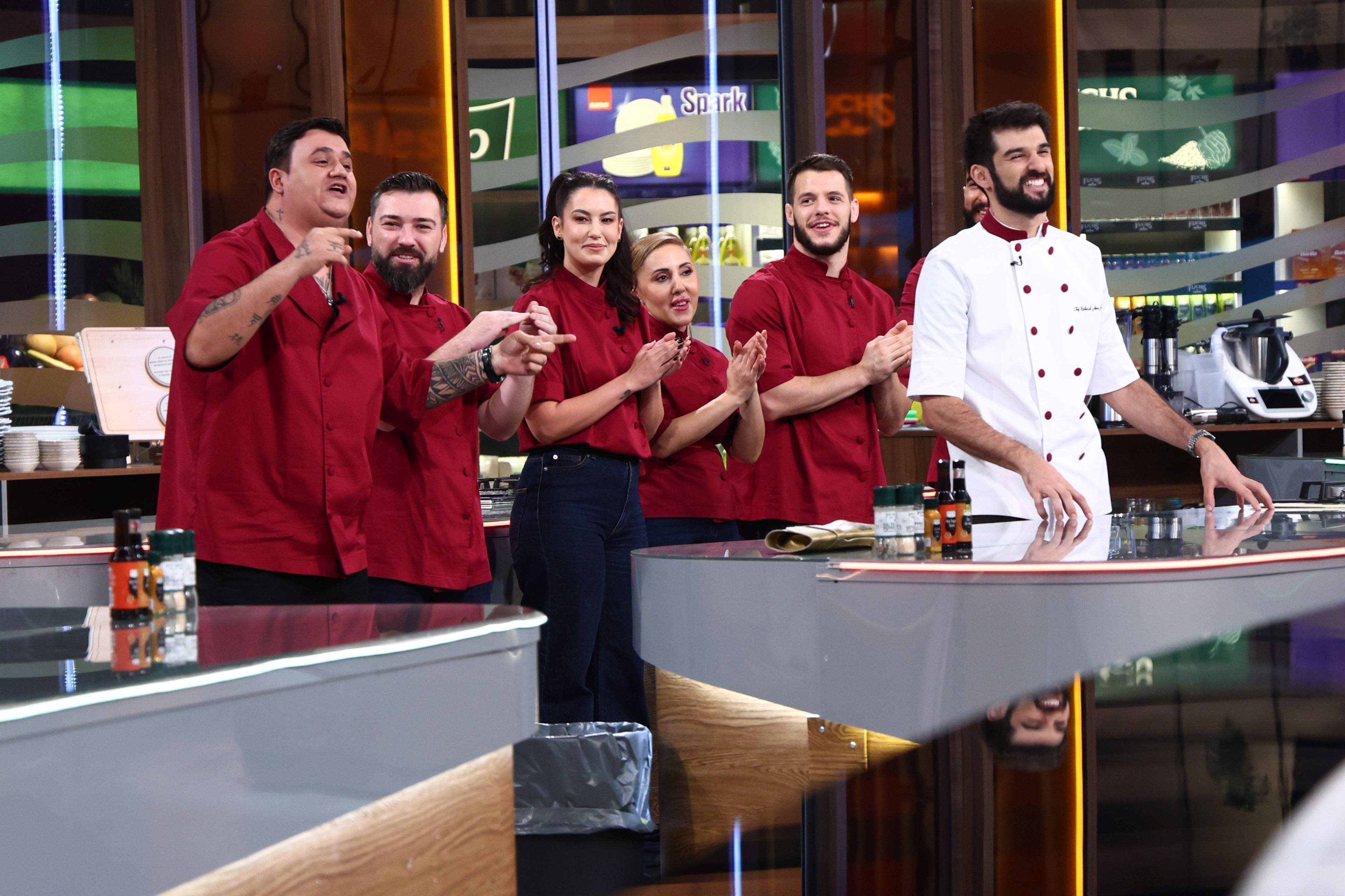 Chefi la cuțite, lider de audiență. Cuțitul de aur al lui Chef Orlando a ieșit din concurs. Probă grea, diseară: echipele gătesc preparate inspirate de compozitori celebri