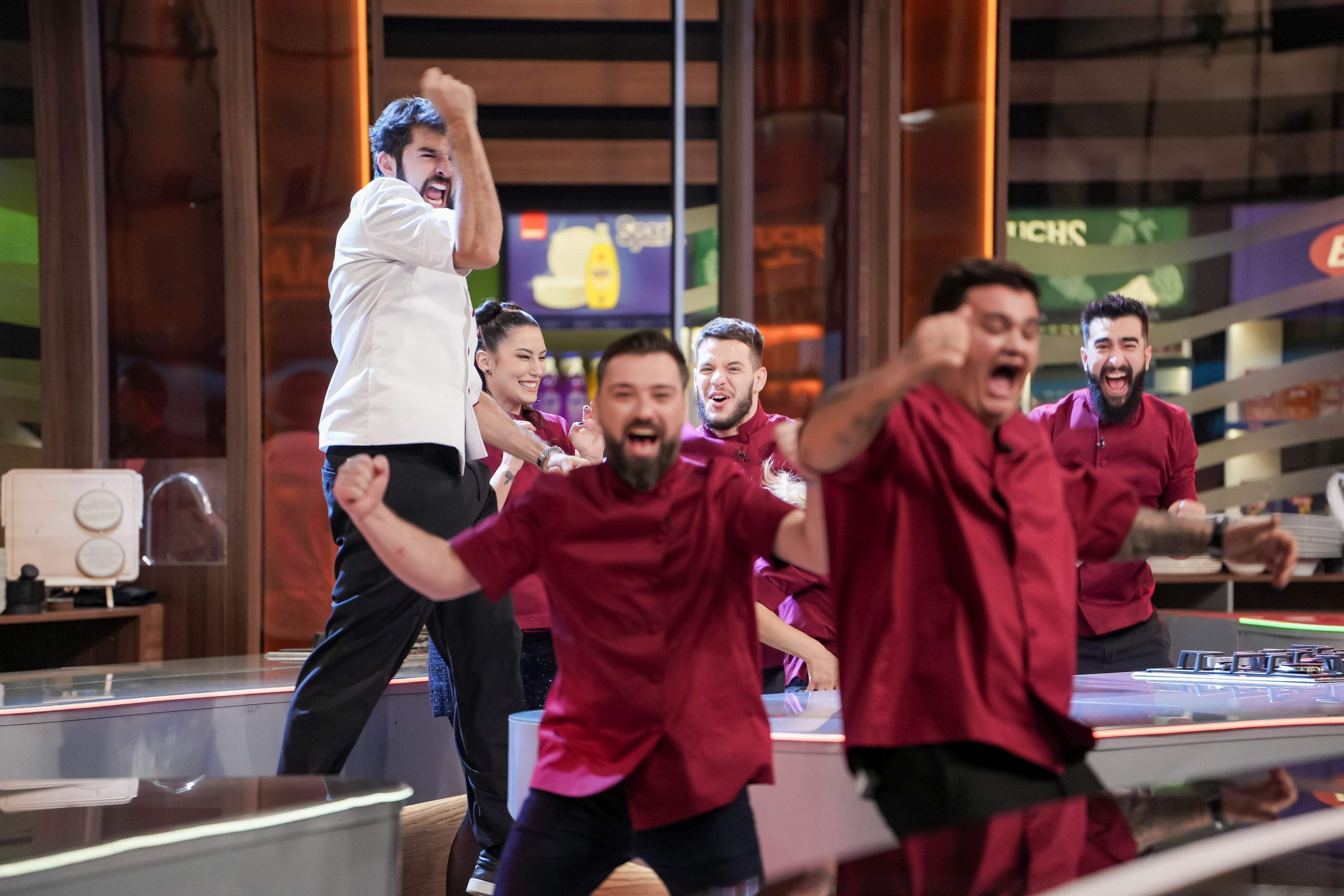 Chefi la cuțite, lider de audiență. Cuțitul de aur al lui Chef Orlando a ieșit din concurs. Probă grea, diseară: echipele gătesc preparate inspirate de compozitori celebri