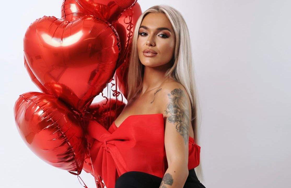 Ella Vișan, pe Instagram