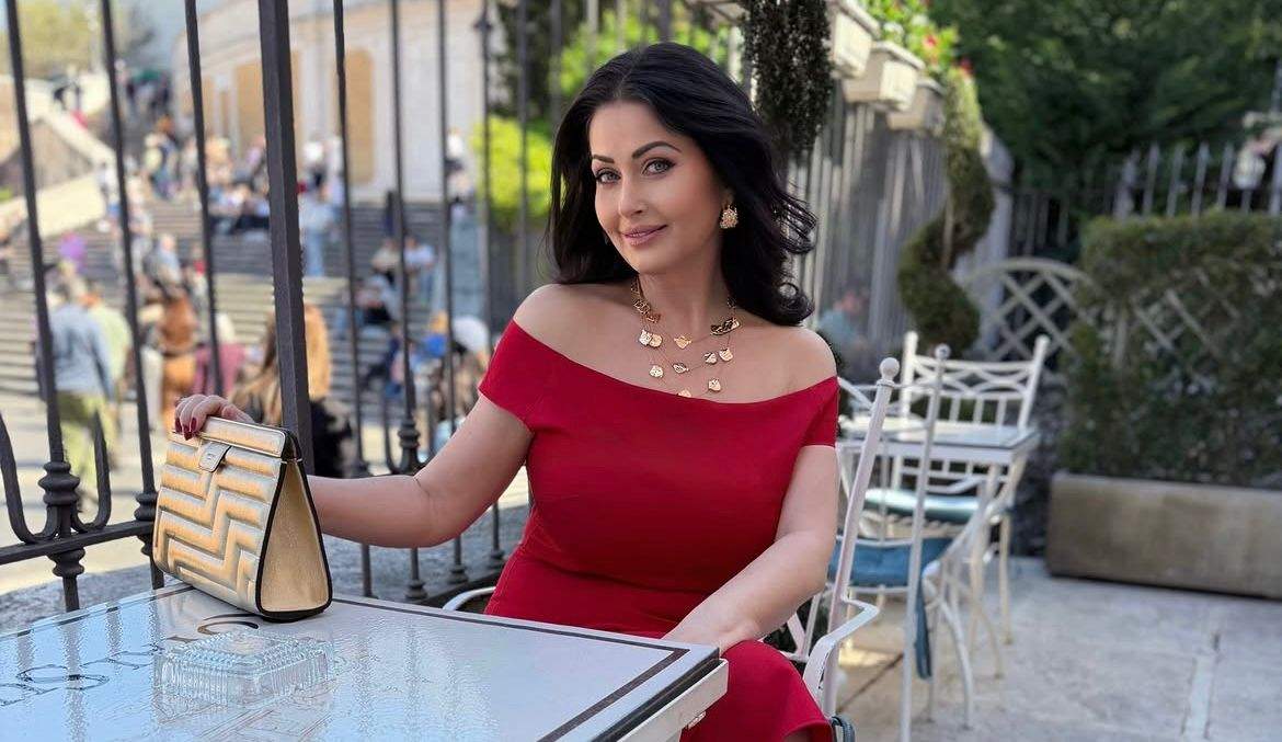 Gabriela Cristea, aranjată