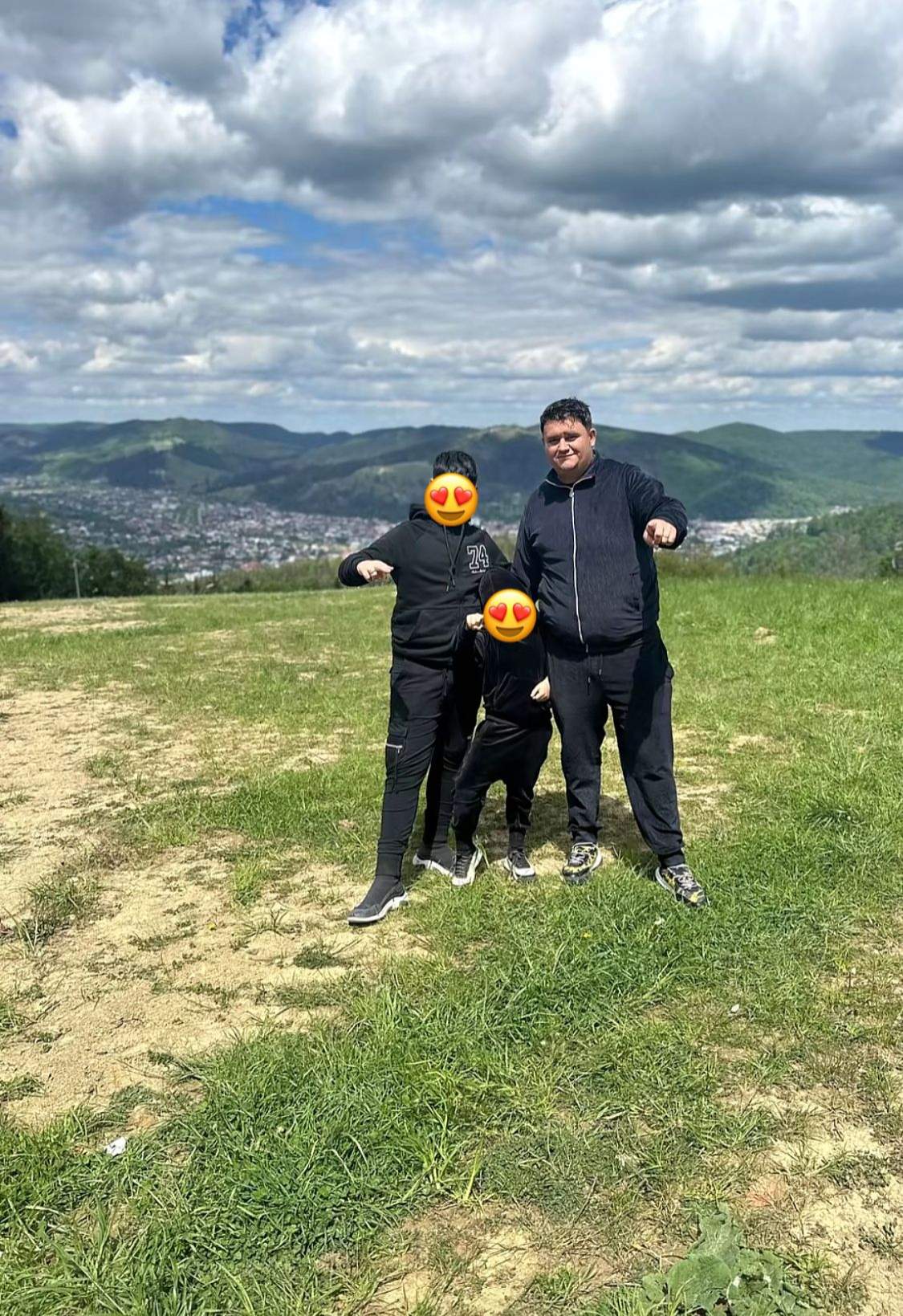 Florinel, alături de băieții lui